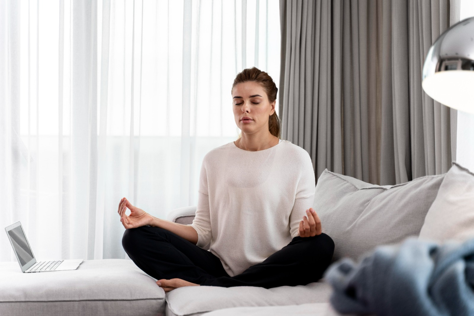 Mindfulness no dia a dia: 5 técnicas rápidas para reduzir estresse e ansiedade