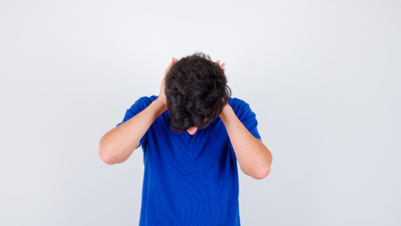 O Peso das Palavras: Por que “Retardado” e “Fingir Demência” ferem a Saúde Pública