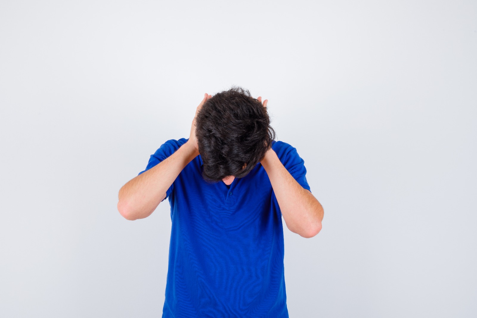 O Peso das Palavras: Por que “Retardado” e “Fingir Demência” ferem a Saúde Pública