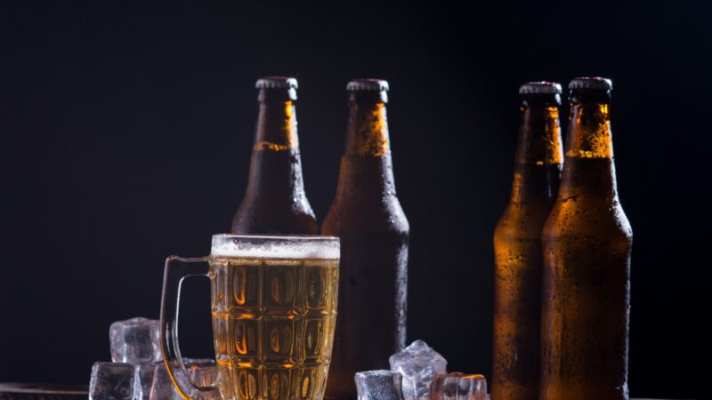 Ciência redefine o impacto do álcool na saúde em 2026